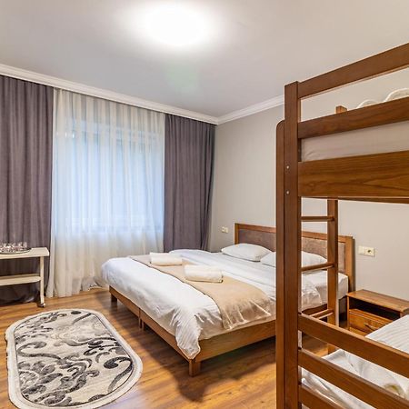 Севеней Готель Bukovel Bagian luar foto