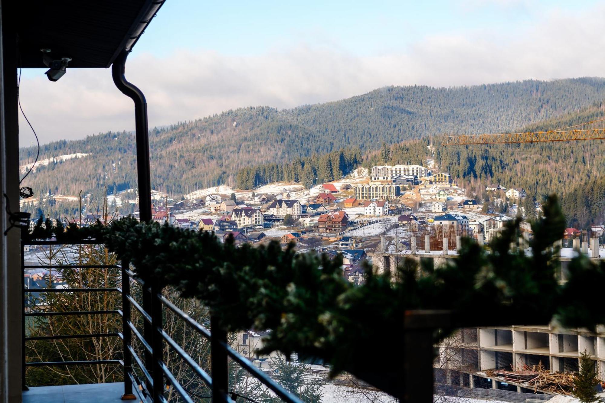 Севеней Готель Bukovel Bagian luar foto